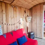 Le Grand Dehors 01 Guest house